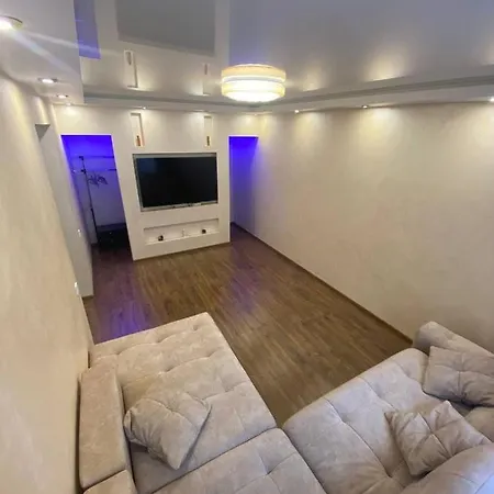 شقة Lux Apartament Imanta, Free Parking,Wi-Fi